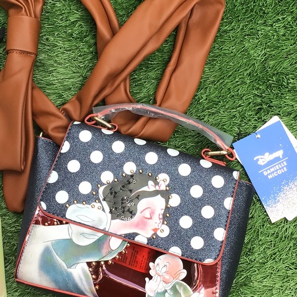 Disney Danielle Nicole Handbag - Picture 9 of 9
